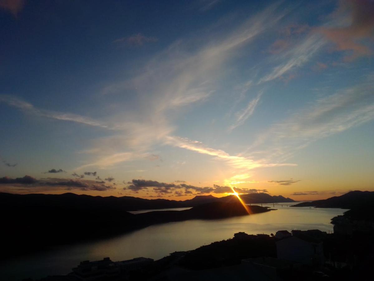 Apartmani Mate Neum Esterno foto
